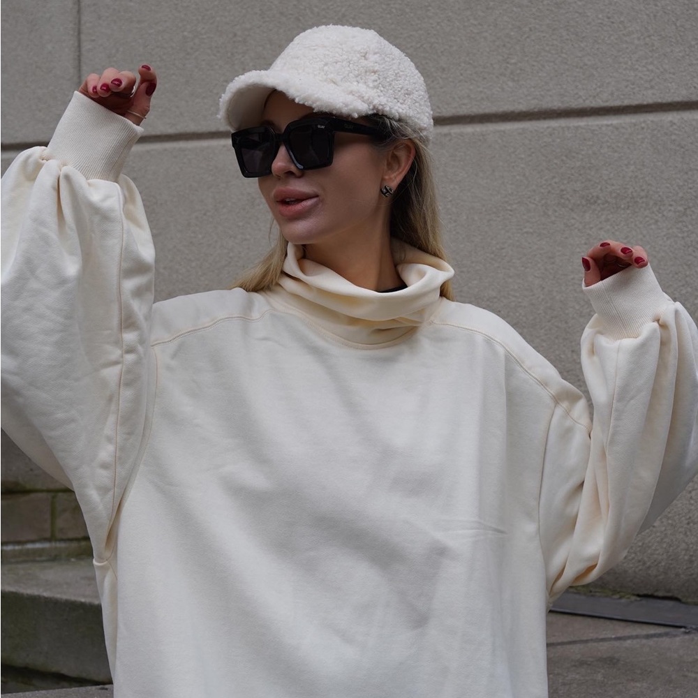 Oversized & Cosy Dress